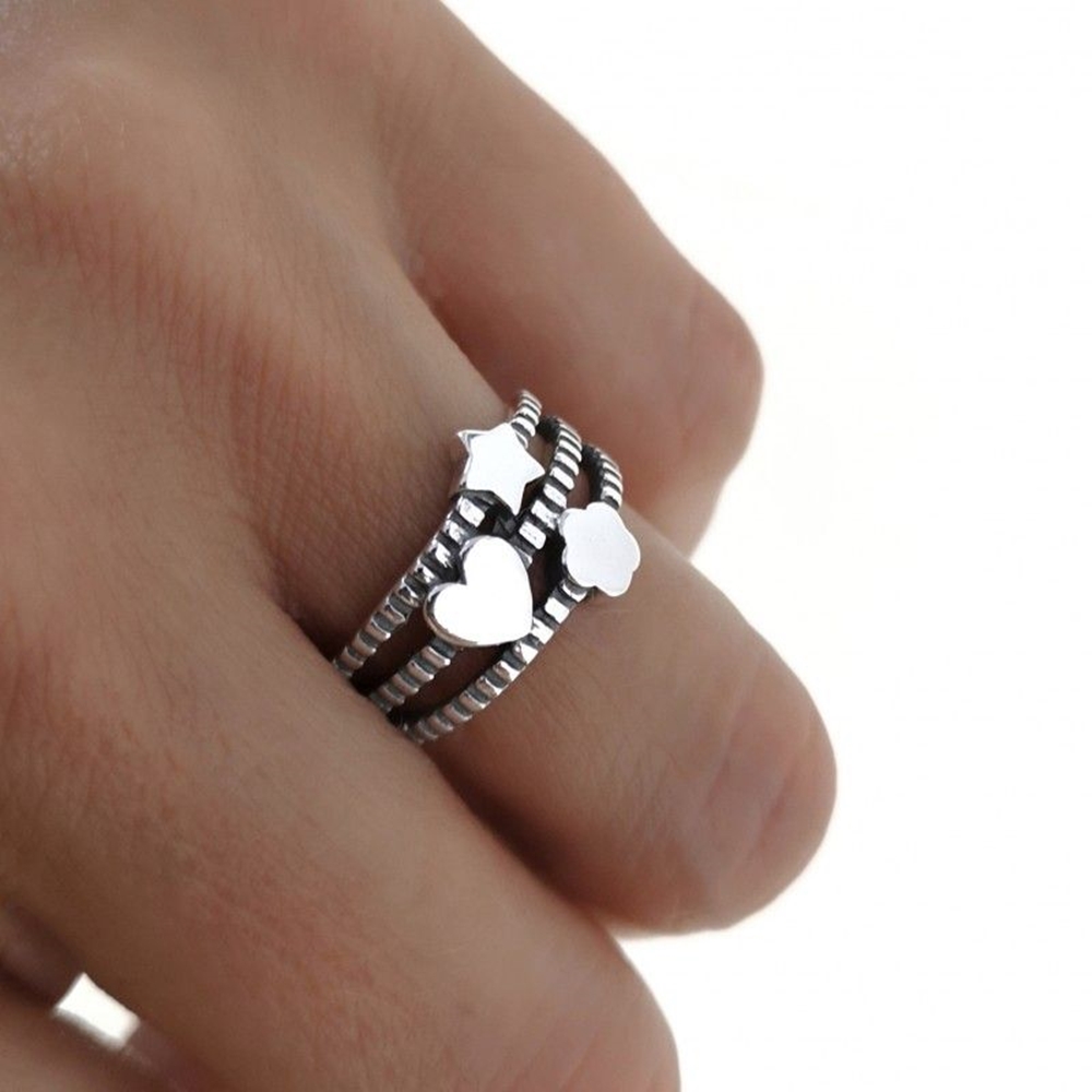 Anillo líneas flor, corazón y estrella de Plata envejecida 2