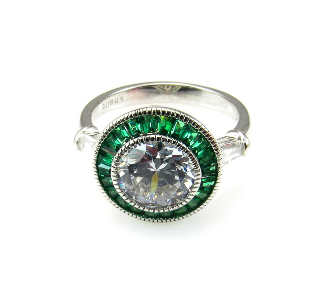 Anillo mujer de Plata rodiada con Circonitas blancas y verdes