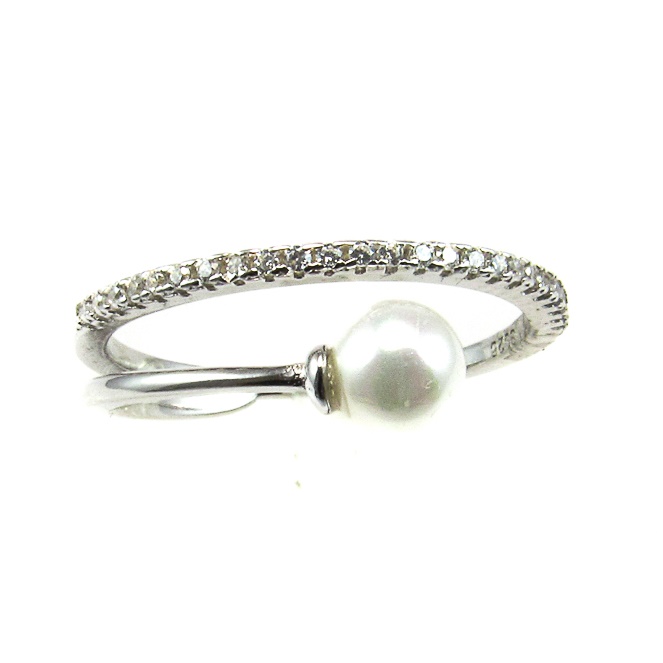 Anillo de mujer en Plata rodiada con Perla y Circonitas blancas 1