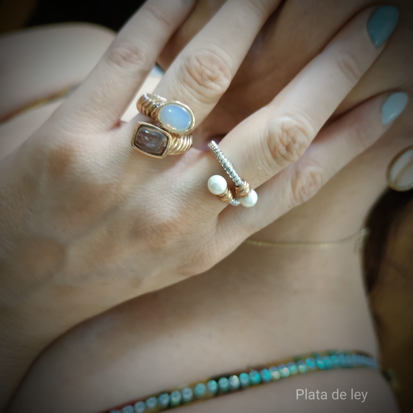 Sortija de Plata rosa con piedras blanco y rosa 4