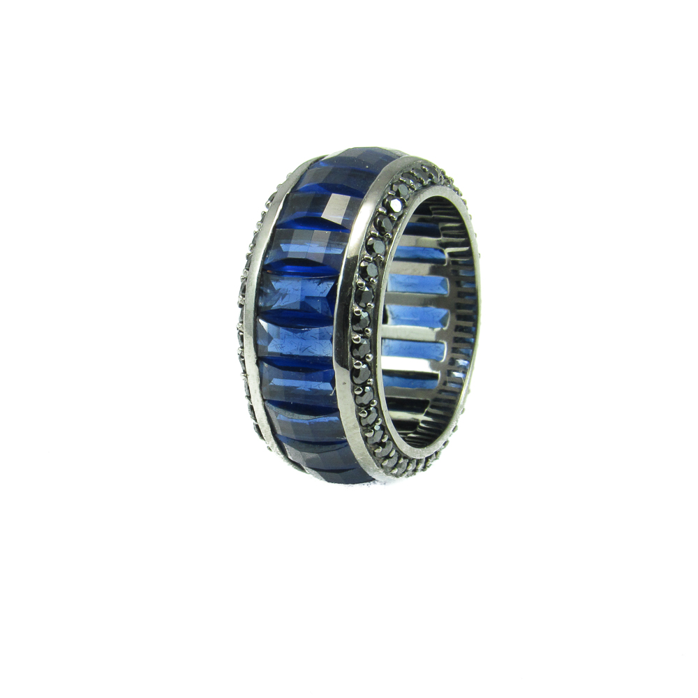 Sortija de Plata y Rutenio cristal azul con Circonitas negras
