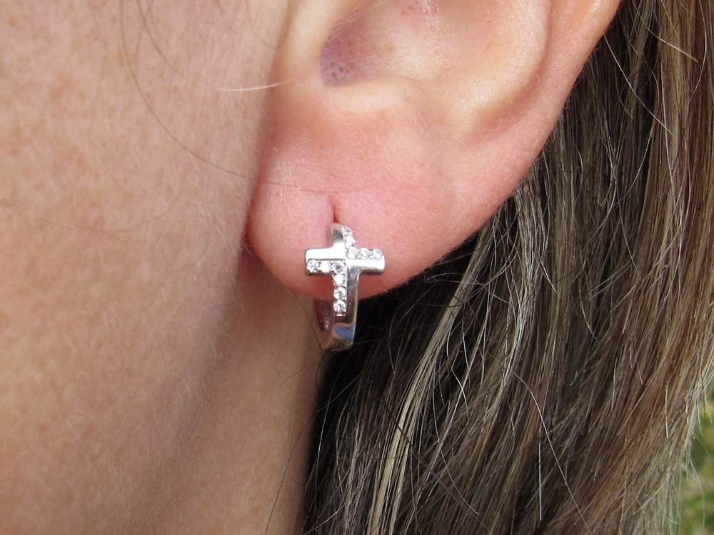 Pendientes aros de Plata rodiada cruz con Circonitas 1