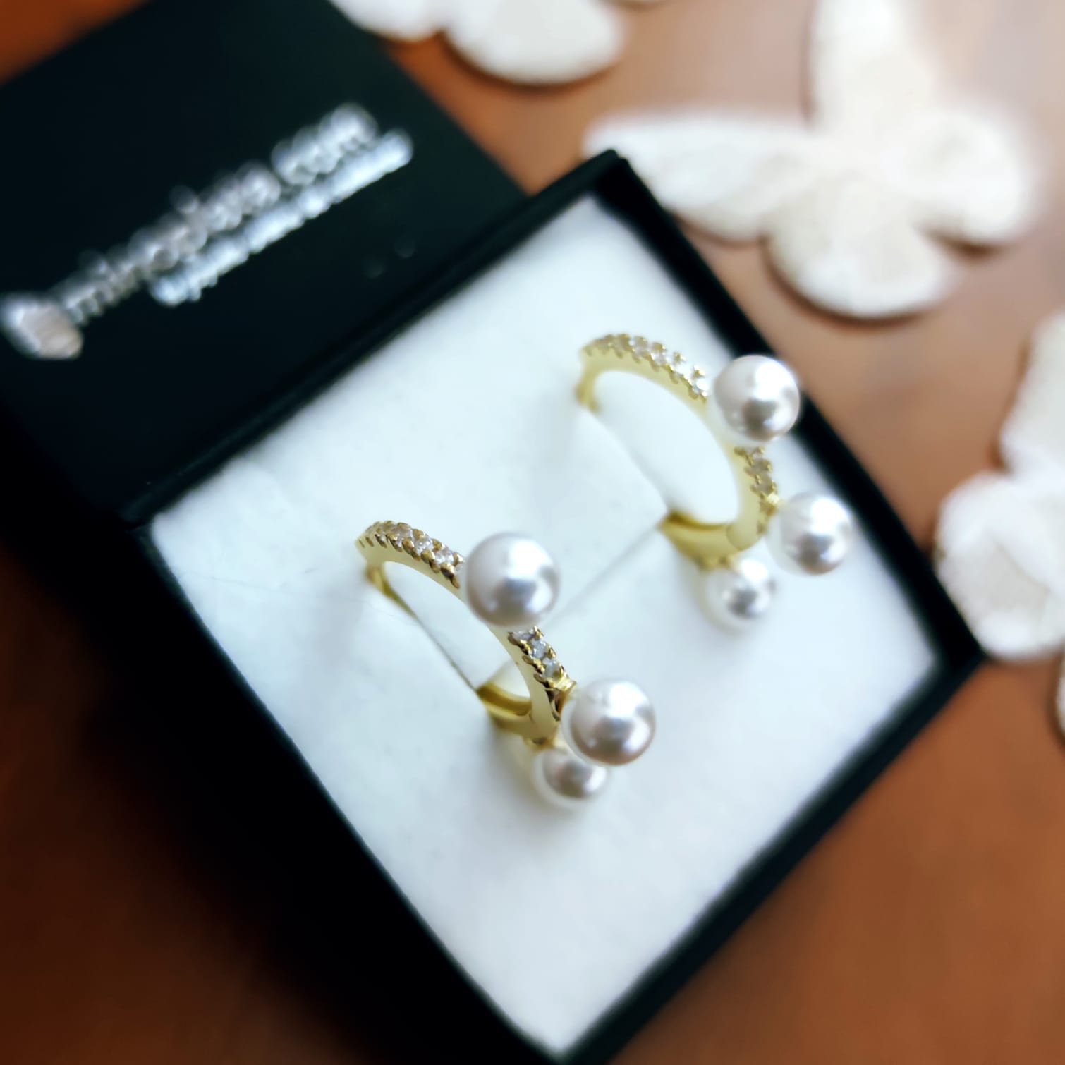 Pendientes Aros de Plata baño Oro 15 Mm. con Perlas cultivadas 4