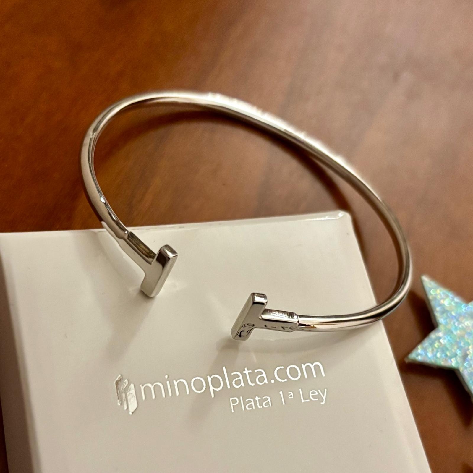 Pulsera brazalete remates T lisa de Plata de ley rodiada 4