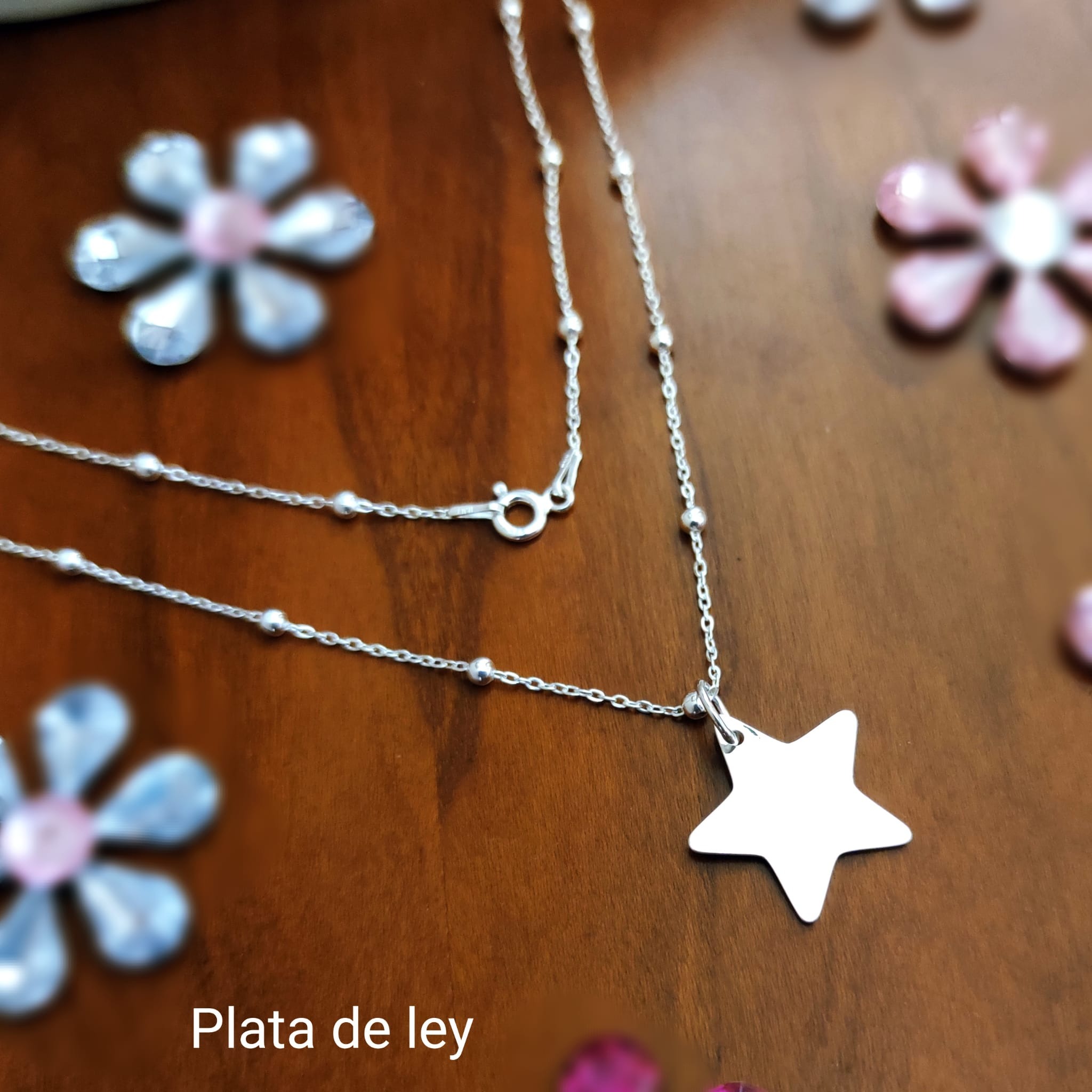 Gargantilla bolitas y estrella de Plata de ley 1