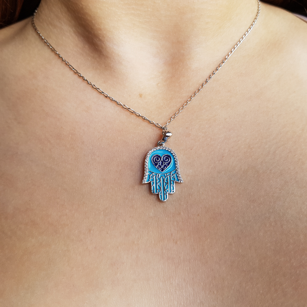 Colgante azul claro de la Mano de Fátima de Plata y Circonitas 1