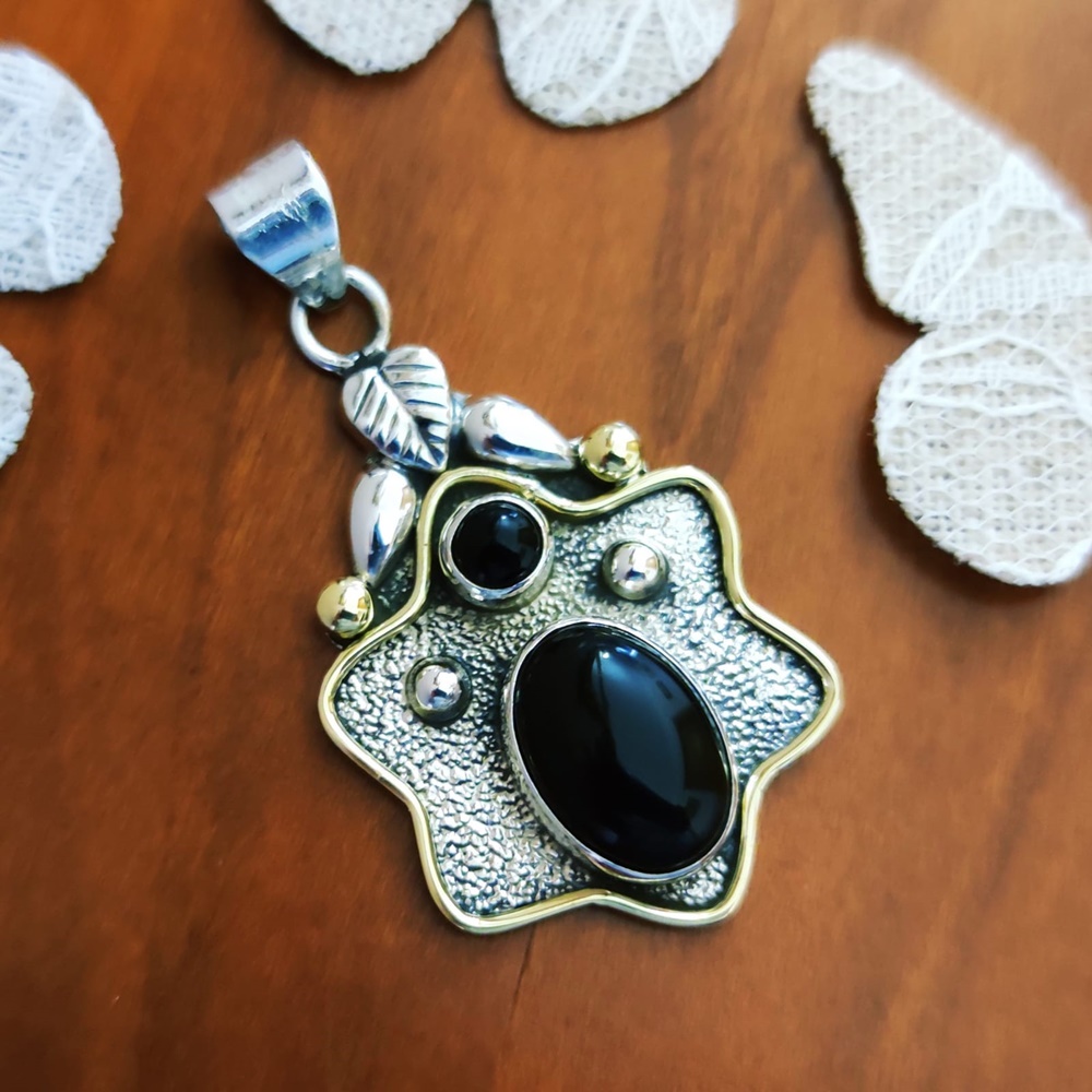 Colgante de Plata de ley bicolor con detalles negros