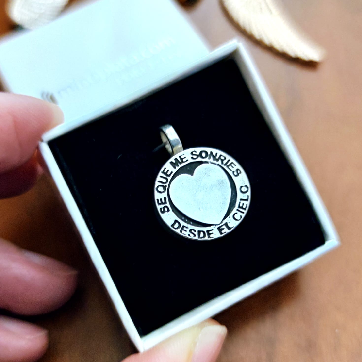 Colgante guarda cenizas de Plata de ley corazón frase grabada 5