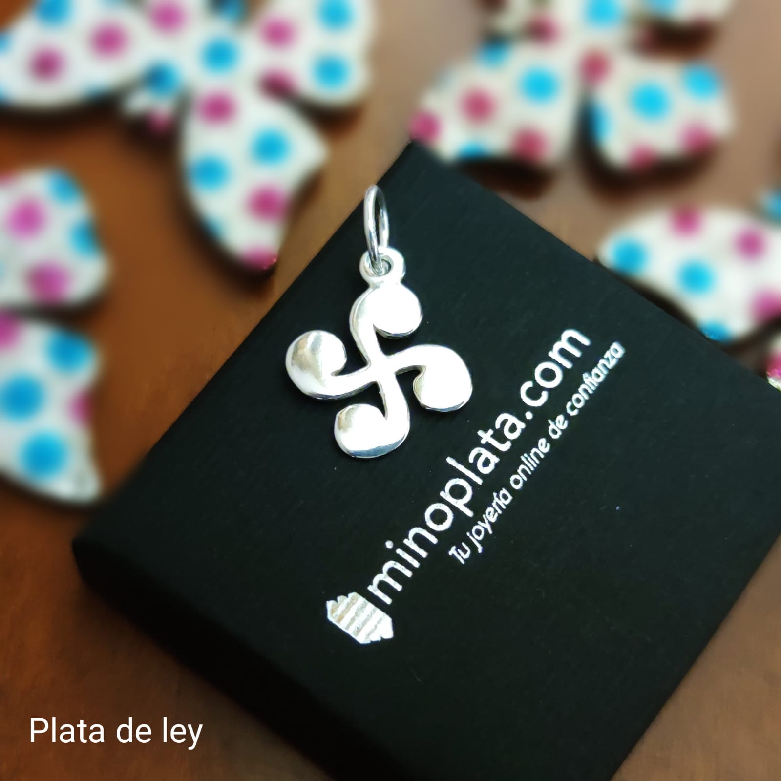 Colgante amuleto Lauburu de Plata de ley 925 3