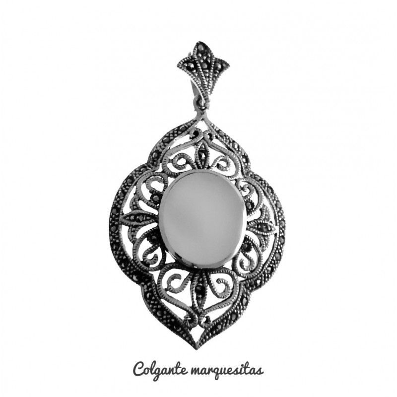 Colgante calado en Plata envejecida con Nácar y Marcasitas