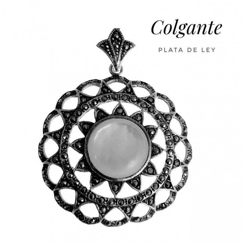 Colgante medallón de Plata vieja calada con Marcasitas y Nácar