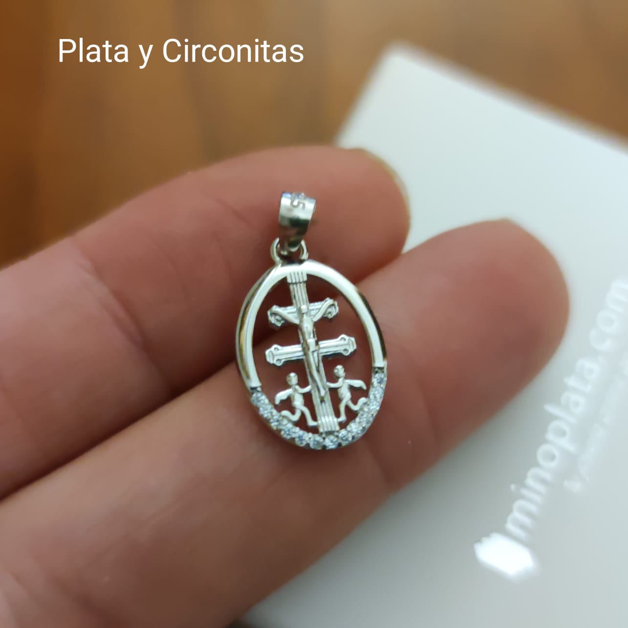 Medalla Cruz de Caravaca 20 mm de Plata rodiada con Circonitas 2