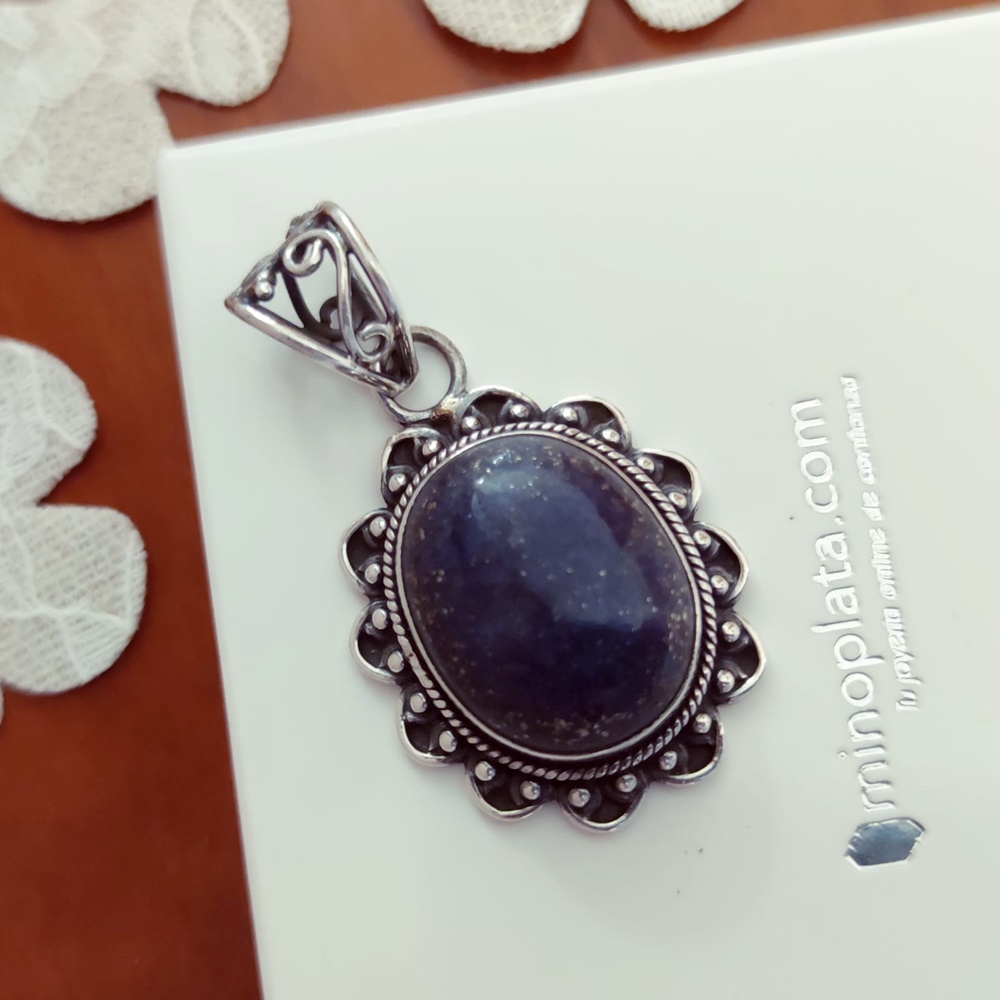 Colgante de Plata de ley envejecida y Piedra natural Lapislázuli 2