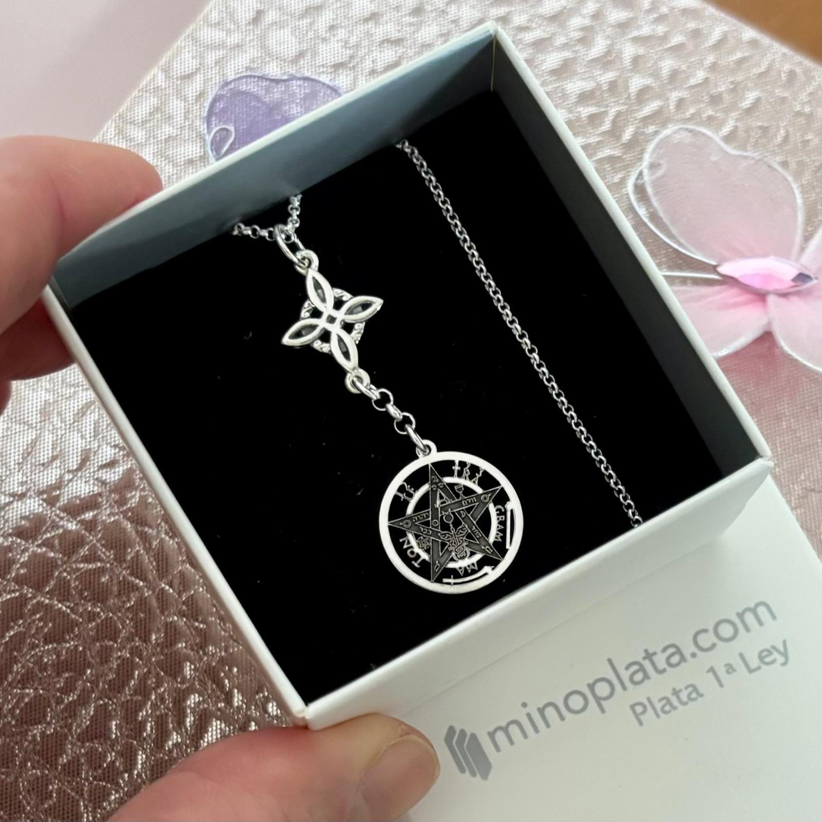 Gargantilla amuletos Nudo de Bruja y Tetragamatón de Plata de ley 2