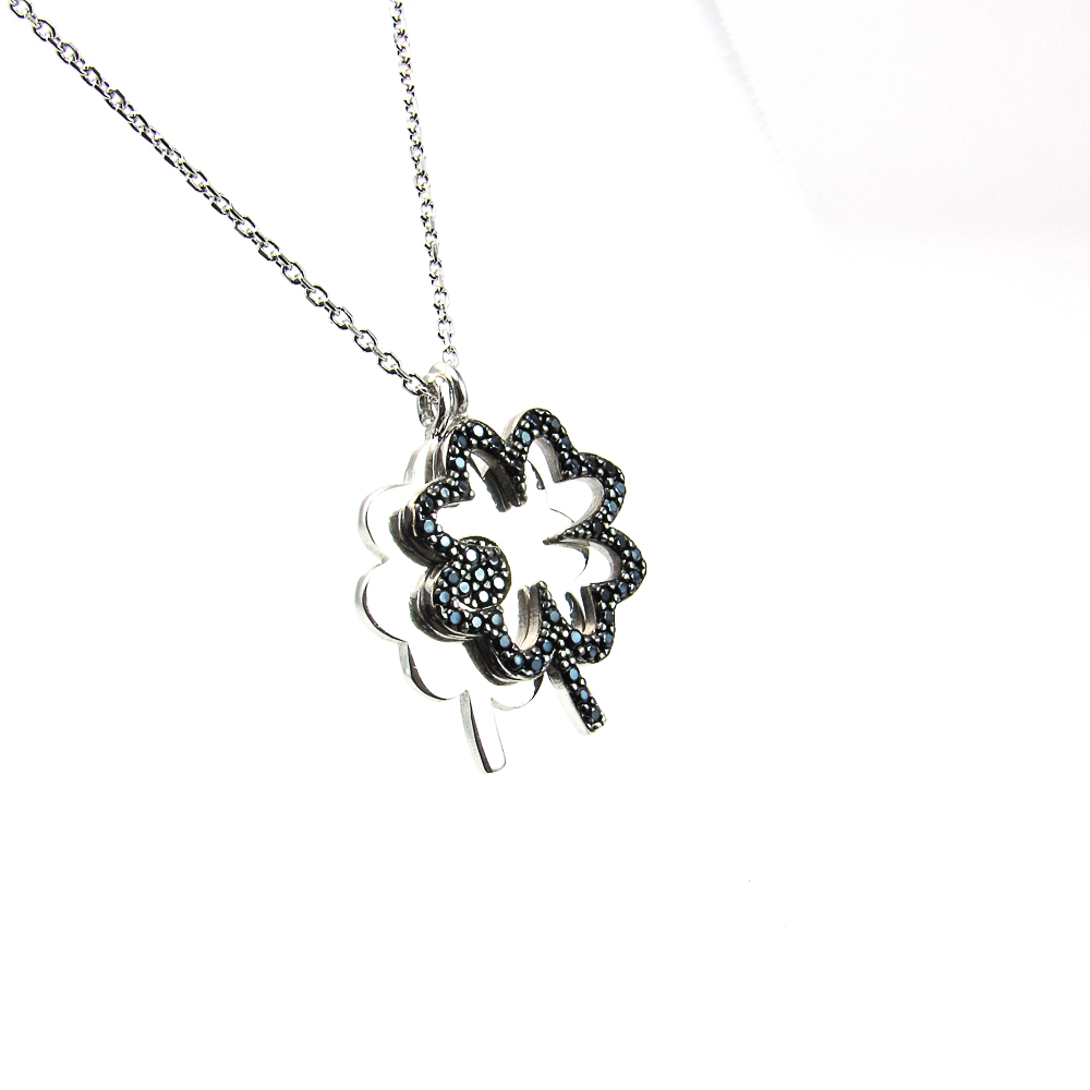 Gargantilla doble flor de Plata rodiada y Circonitas negras