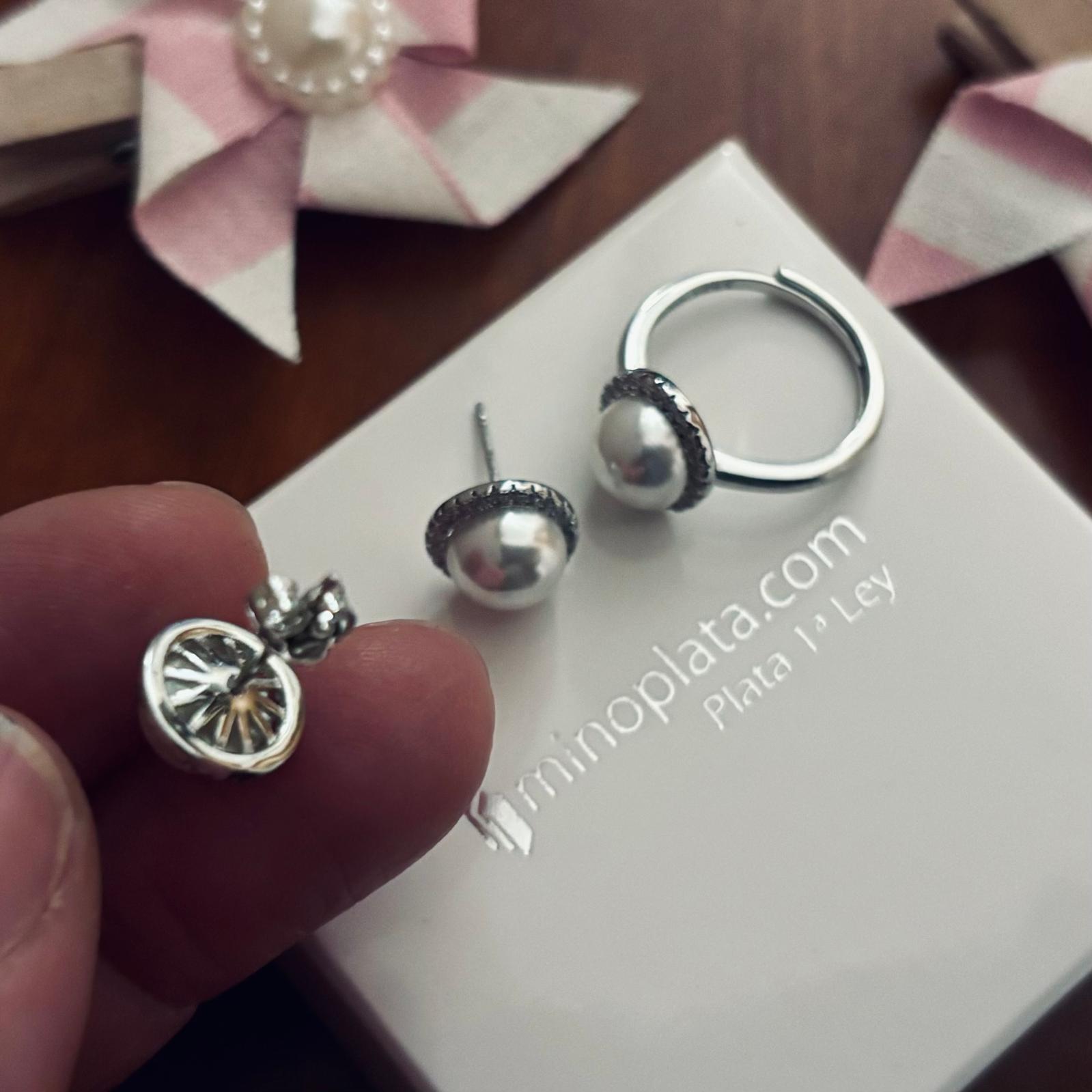 Juego Pendientes y Anillo de Plata rodiada con Perlas cultivadas y Circonitas 2