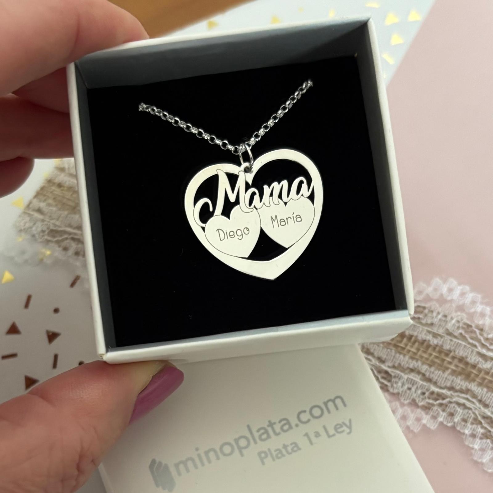 Gargantilla Mamá 2 Corazones personalizados nombre de Plata 2