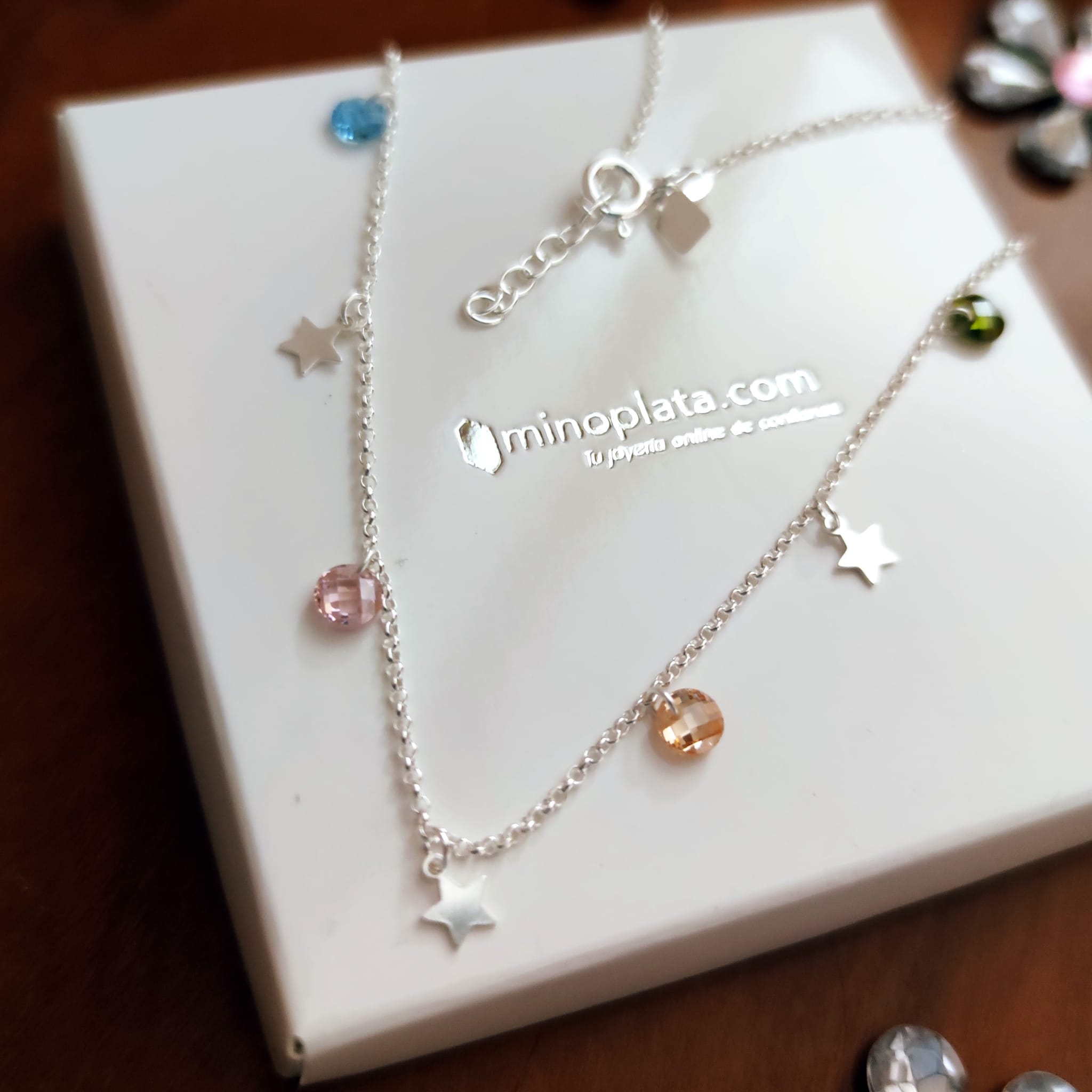 Gargantilla estrellas y Circonitas colores en Plata de ley 4