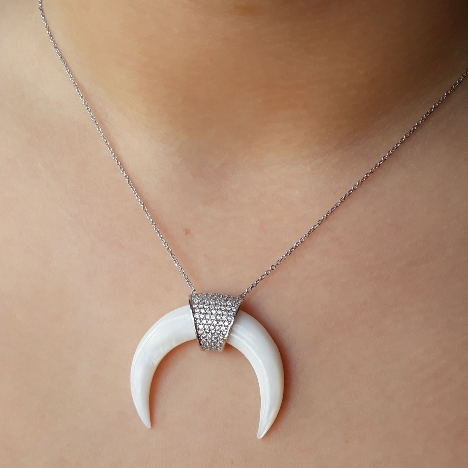 Conjunto Pendientes y Collar cuerno nácar, Plata y Circonitas 2