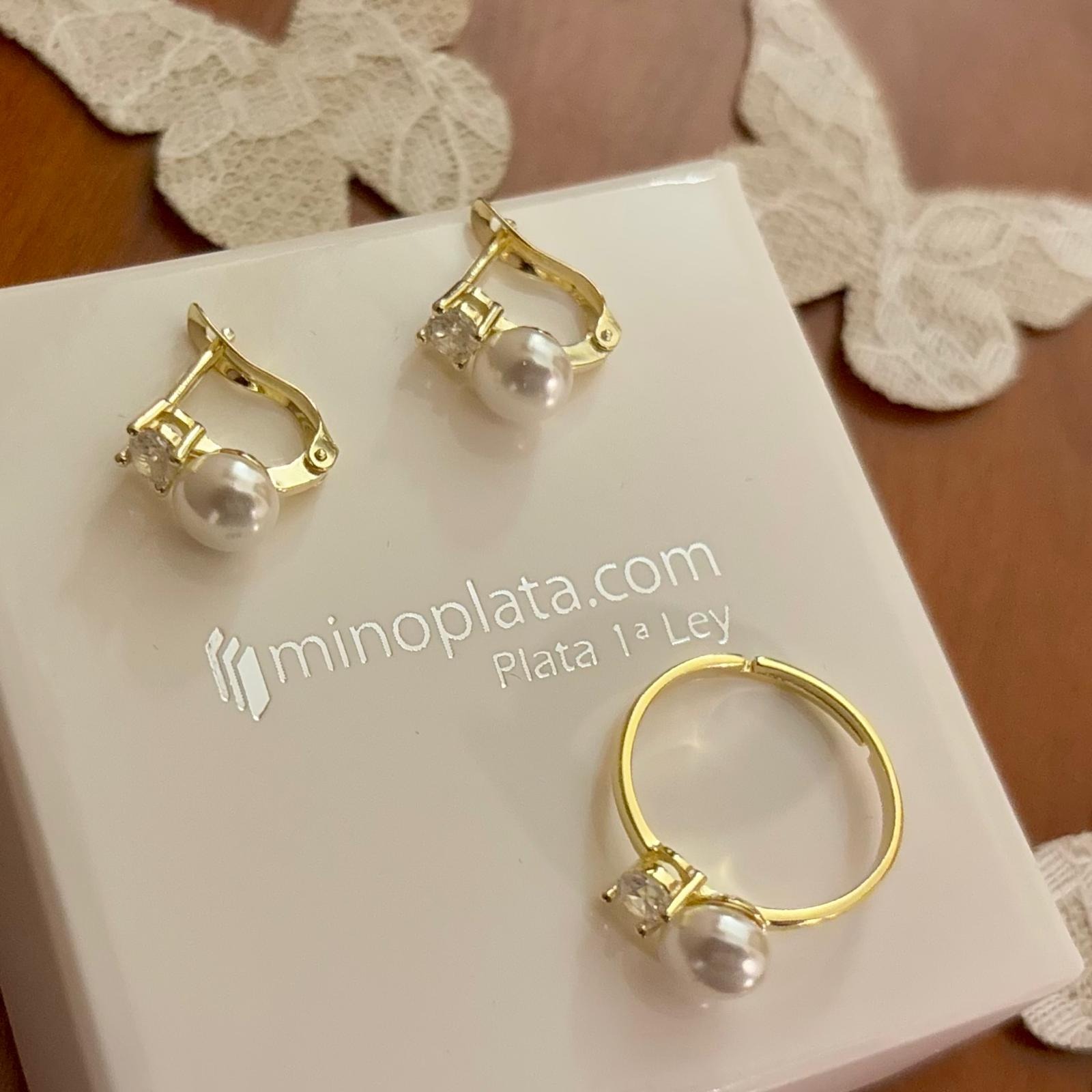 Juego Pendientes y Sortija ajustable de Plata chapada en Oro con Perlas Cultivadas y Circonitas 3