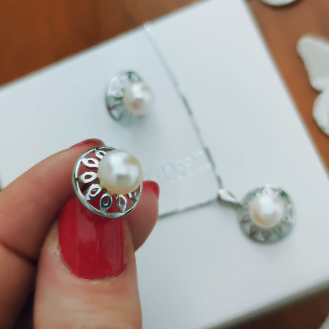 Conjunto Pendientes y Collar Plata calada con Perlas Cultivadas 3