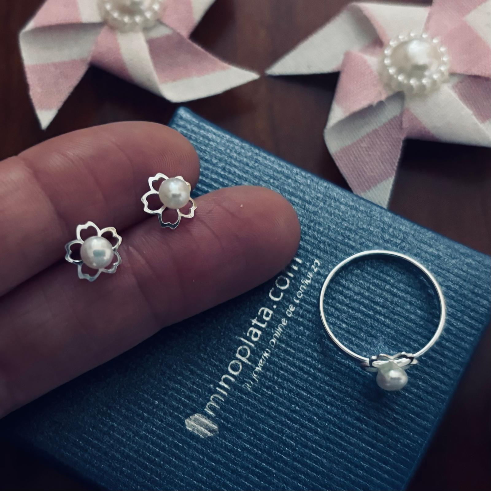 Aderezo de Plata de ley con Perlas cultivadas para niña Primera Comunión