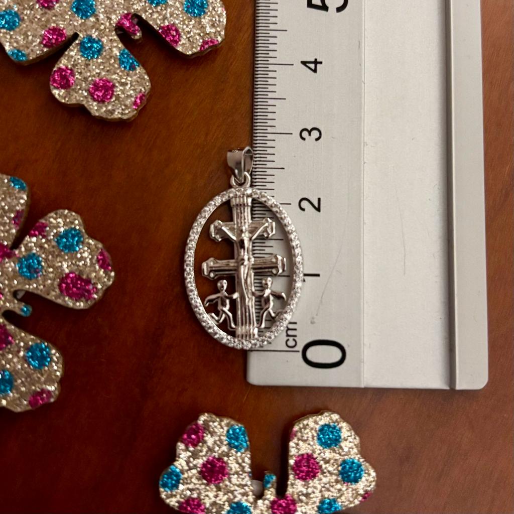 Medalla cruz de Caravaca de Plata de ley con Circonitas 3