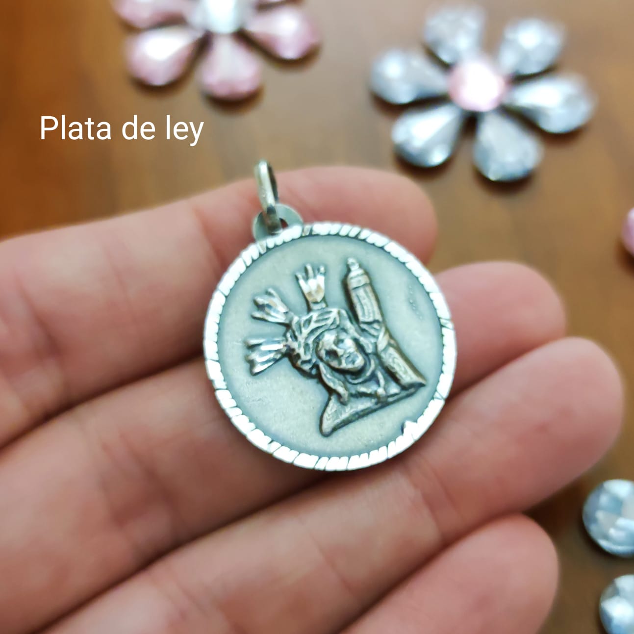 Medalla Cristo del Gran Poder 35 Mm. de Plata de ley envejecida 1