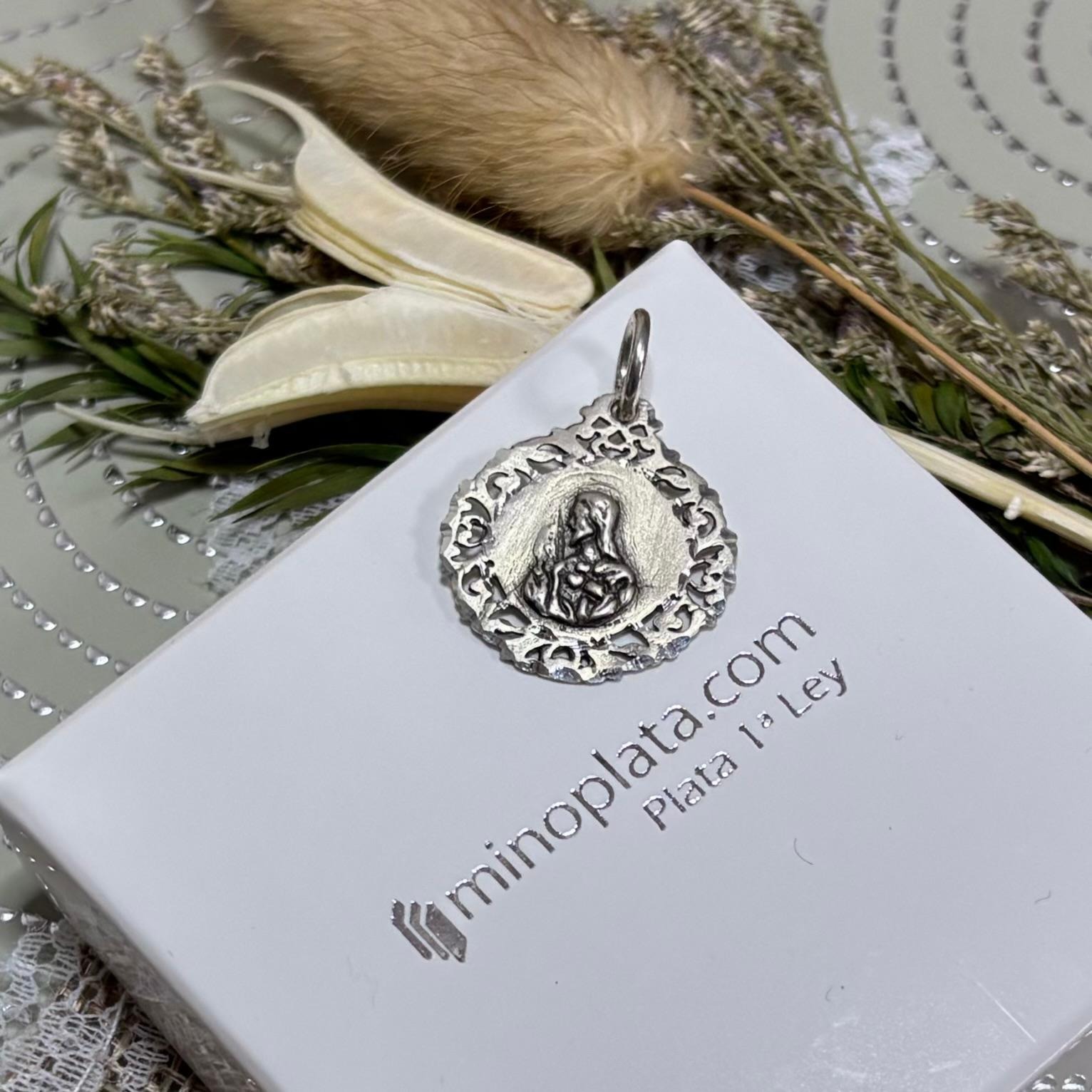 Medalla rostro Sagrado Corazón de Jesús de Plata de ley envejecida 26mm 2