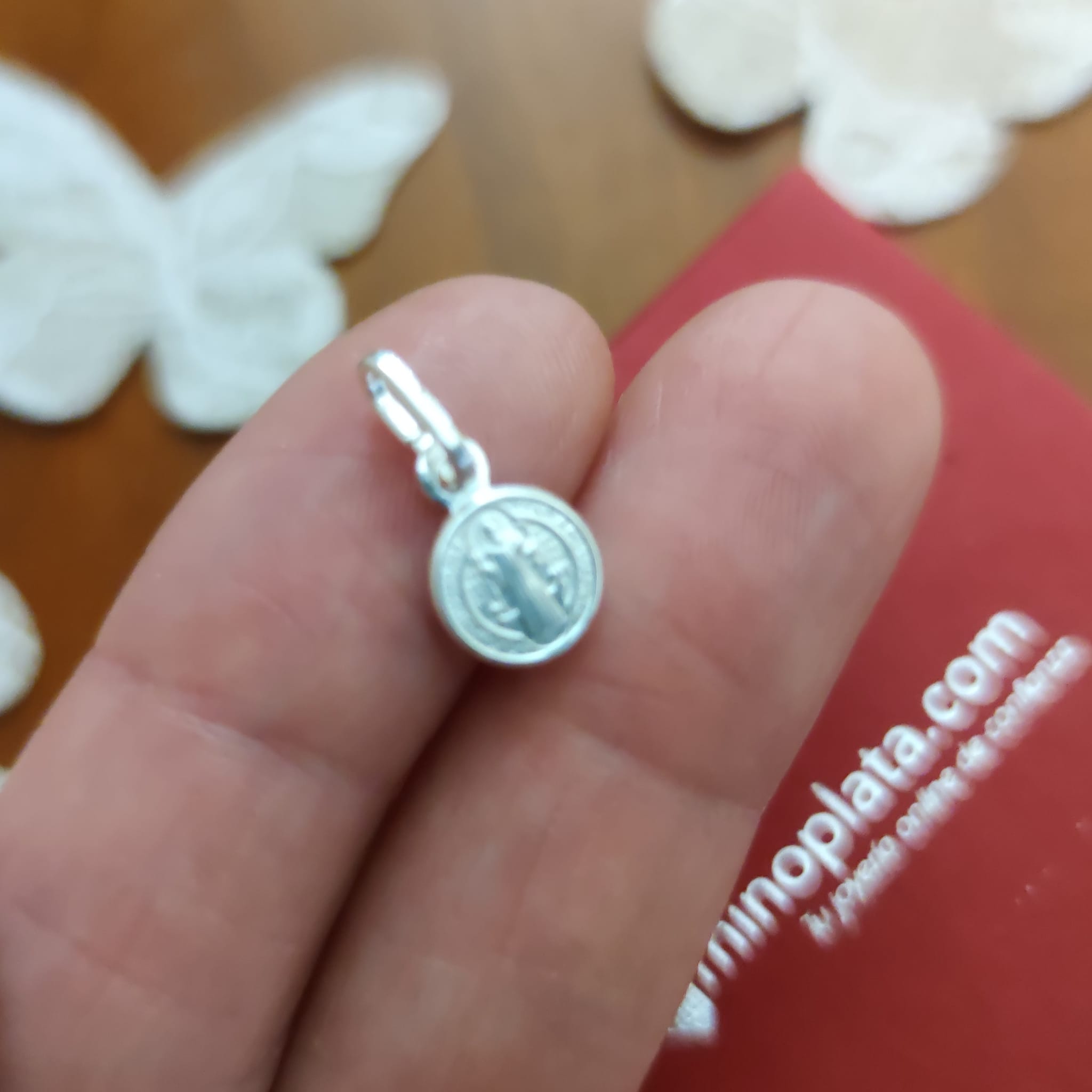 Medalla San Benito pequeña 8mm diámetro de Plata de ley 925 3