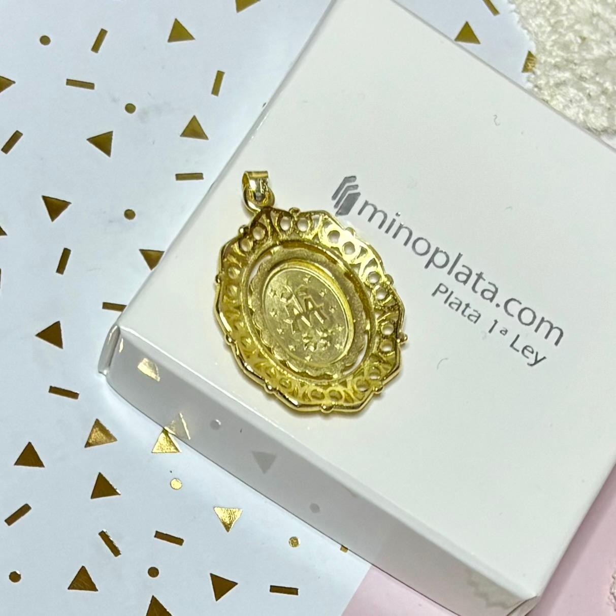 Medalla Virgen Milagrosa calada de Plata de ley chapada en Oro_1