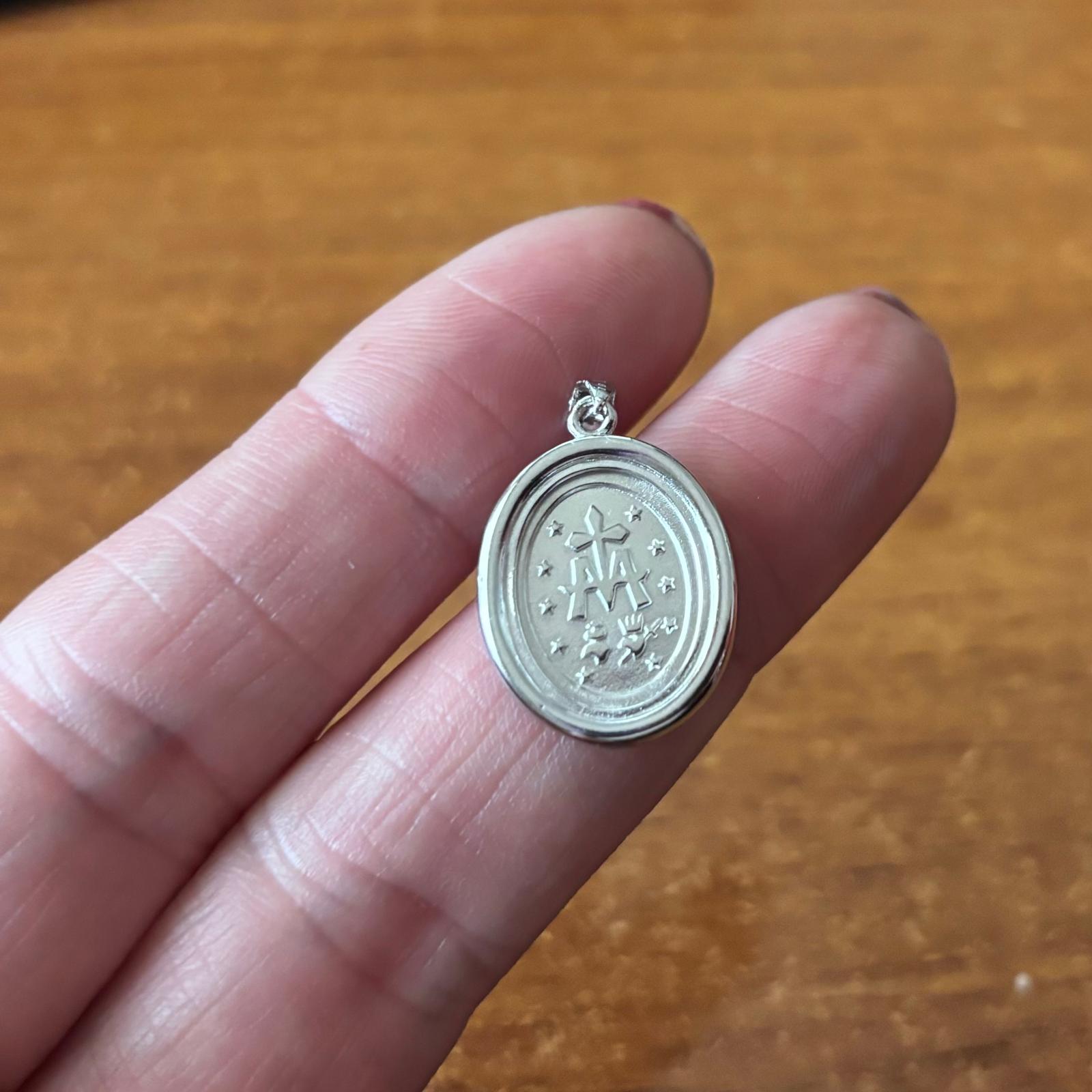 Medalla Virgen Milagrosa 25mm de Plata de ley con Circonitas 4