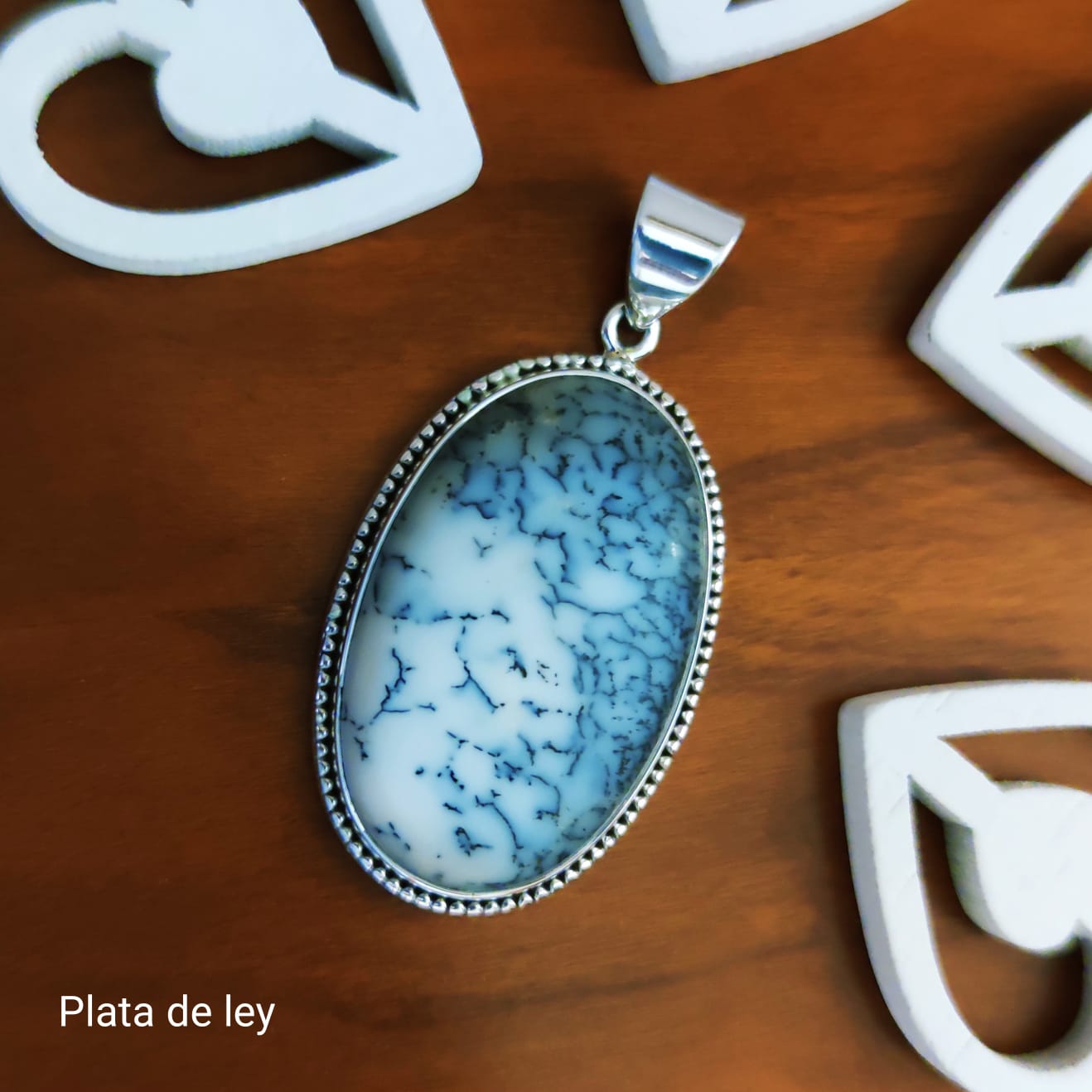 Colgante medallón piedra natural Merlinita en Plata de ley vieja
