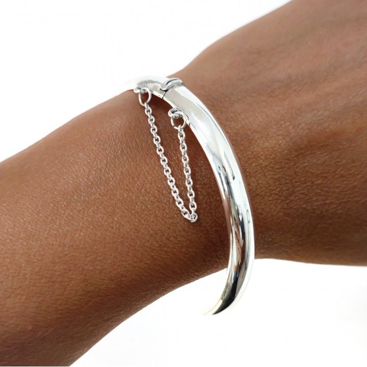 Pulsera Media Caña en Plata lisa de 7 Mm. 1