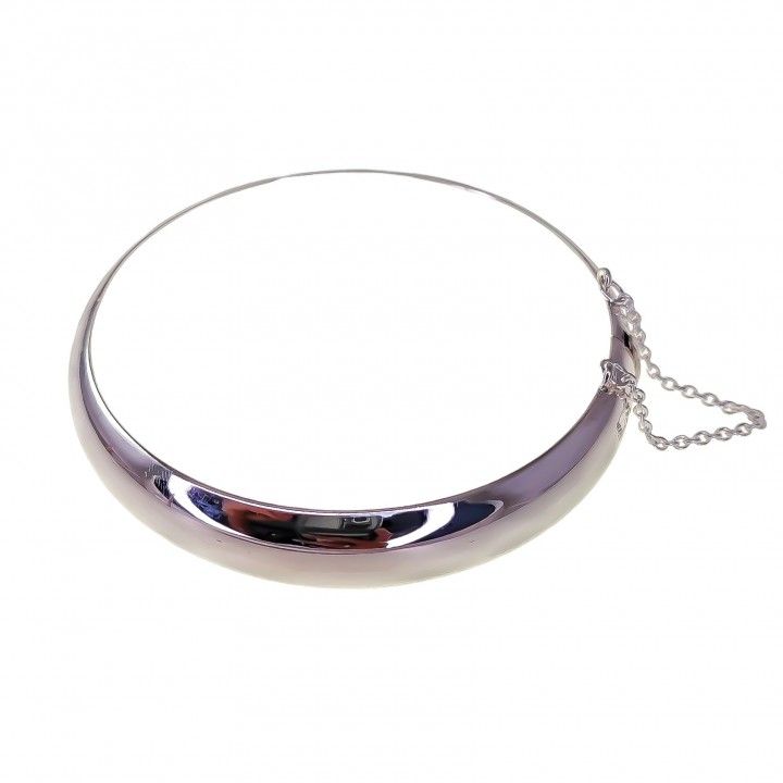 Brazalete media caña de Plata de ley lisa en 12 Mm.