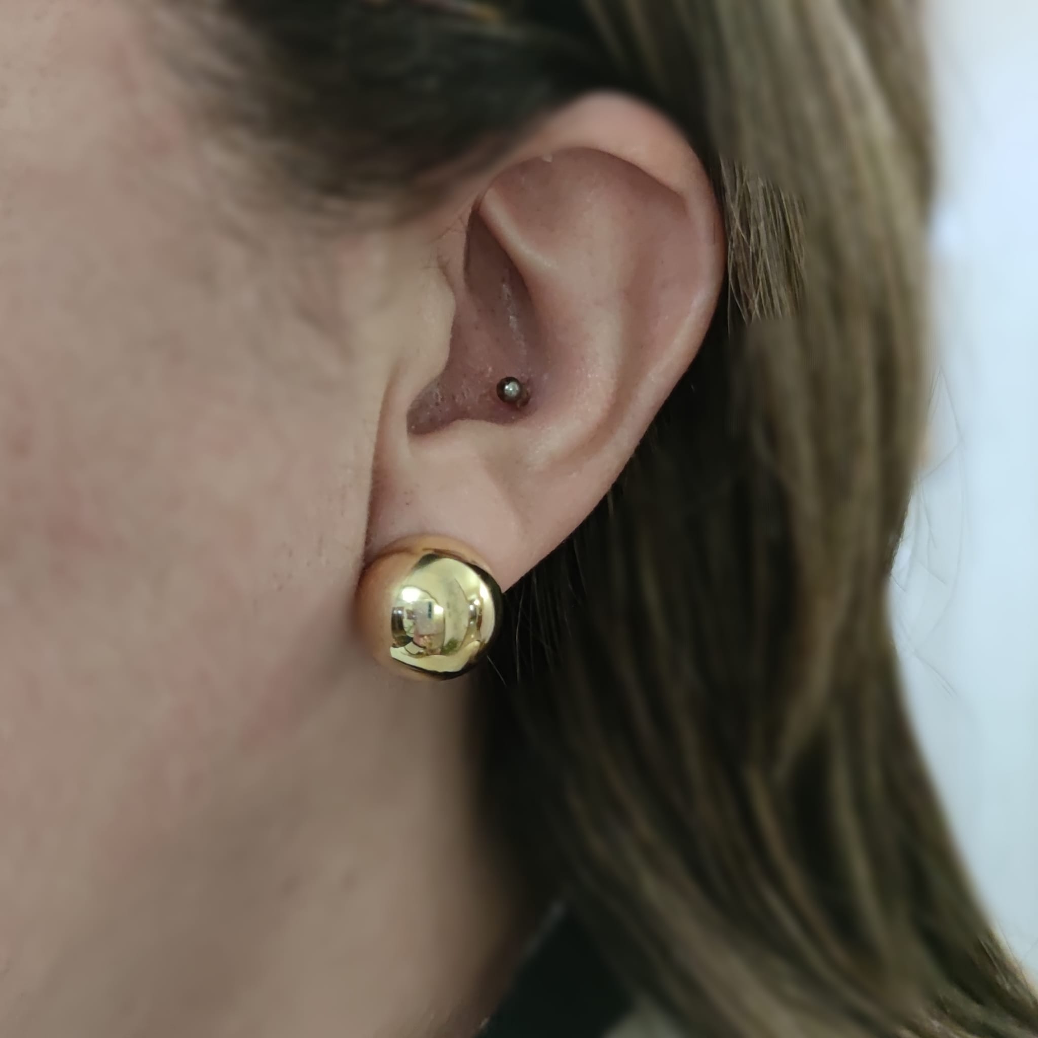 Pendientes media bola 16mm cierre omega Plata Dorada 2