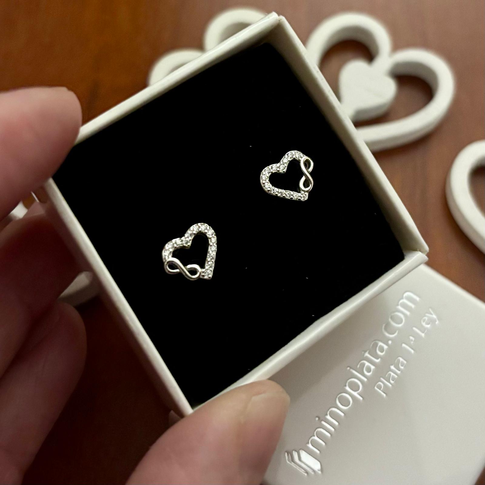 Pendientes corazón con infinito de Plata de ley con Circonitas 3