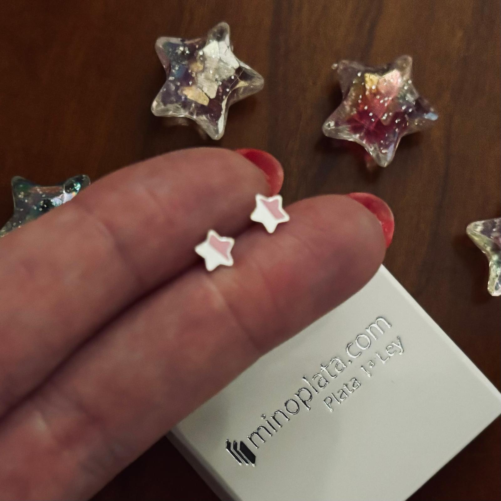 Pendientes infantiles estrella de Plata de ley con esmalte y cierre rosca de seguridad