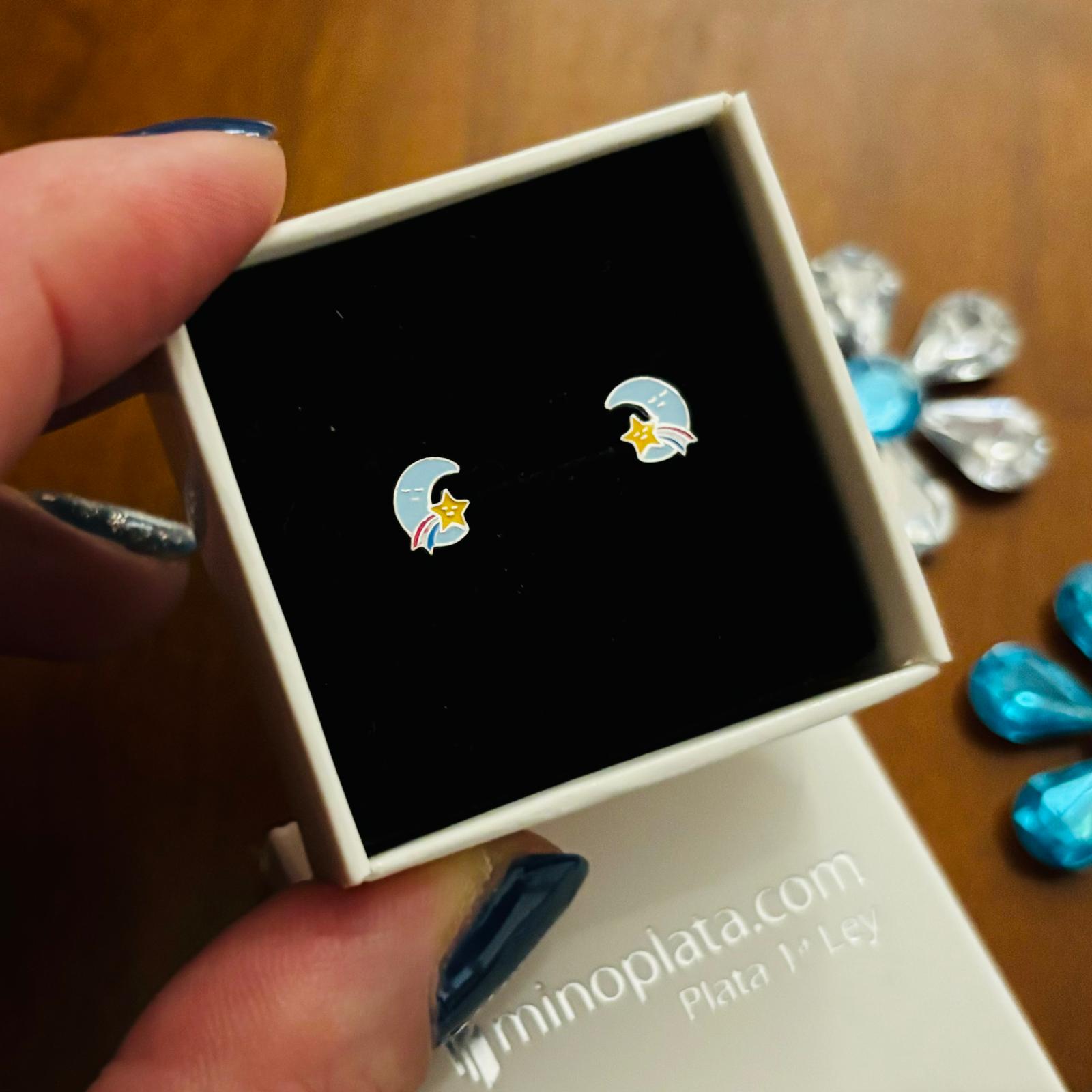 Pendientes infantiles luna y estrella de Plata con cierre rosca seguridad 4