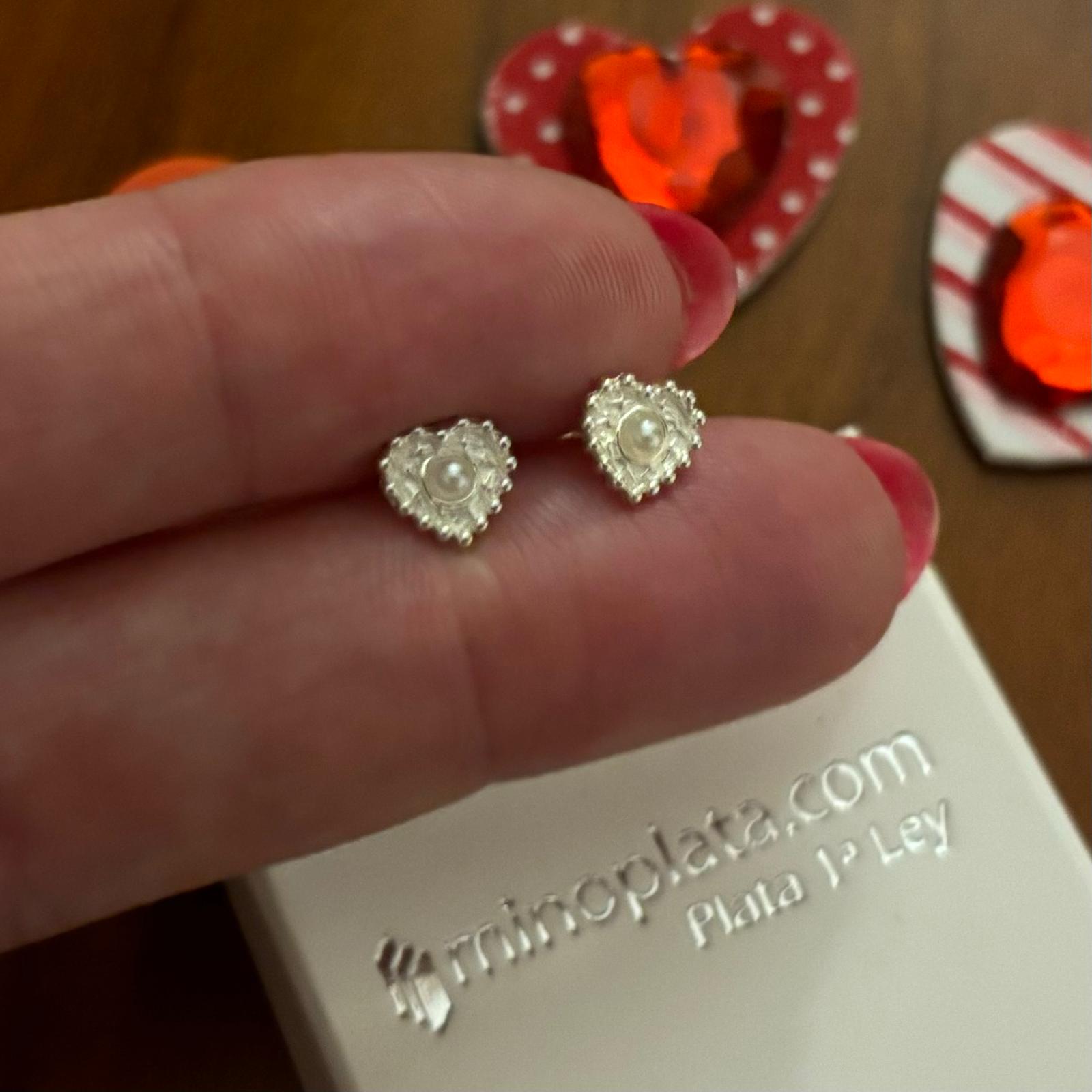 Pendientes infantiles corazón de Plata de ley 925 con Perla cierre rosca 2