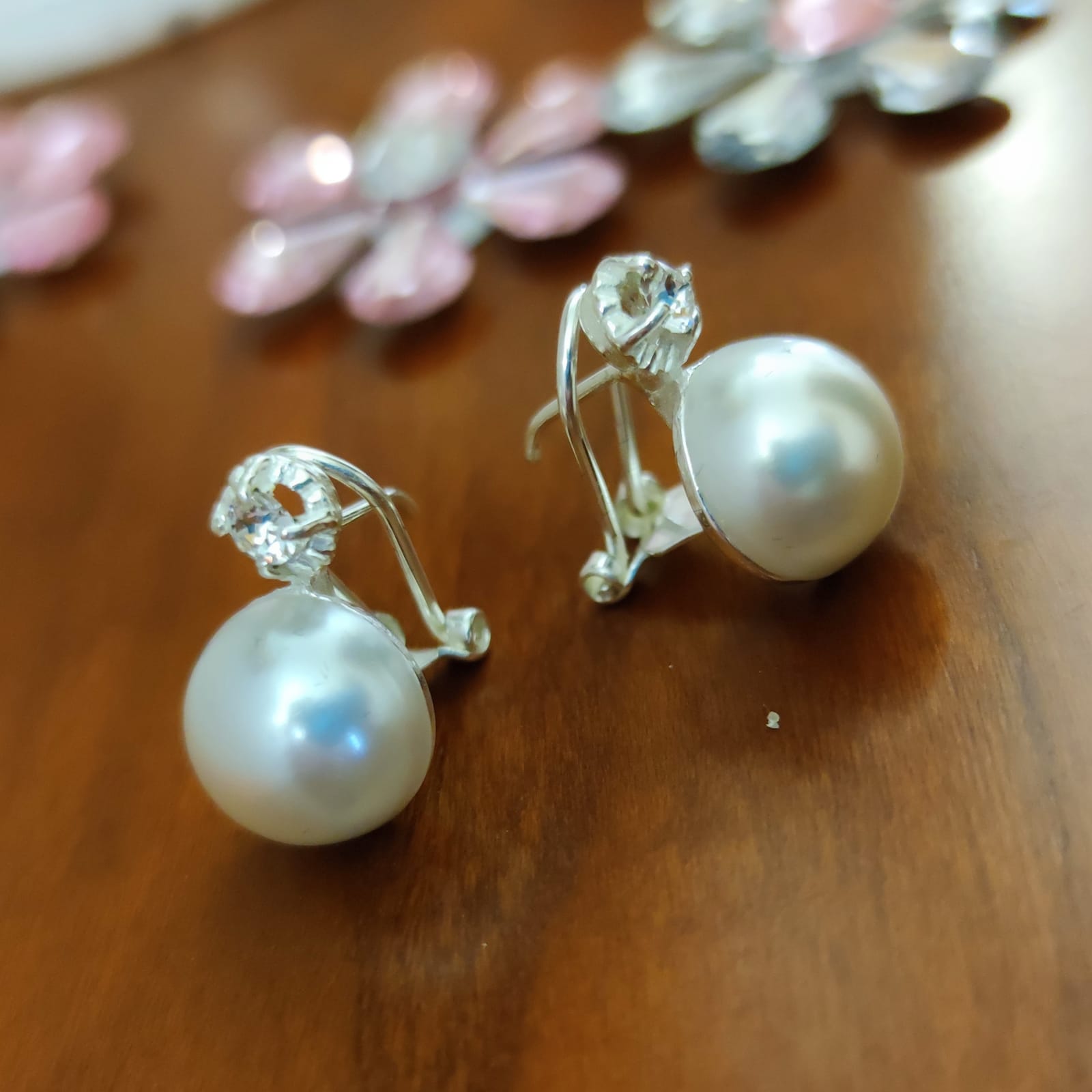Pendientes plata Japonesa Perla blanca 12  Mm. cierre omega 2