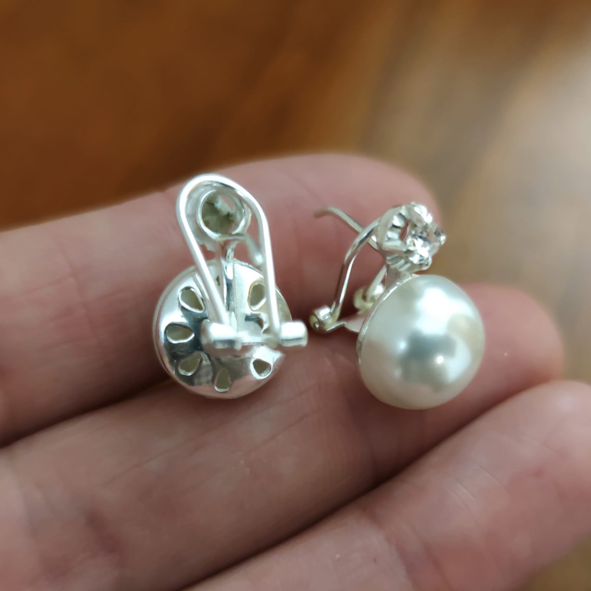 Pendientes plata Japonesa Perla blanca 12  Mm. cierre omega 3
