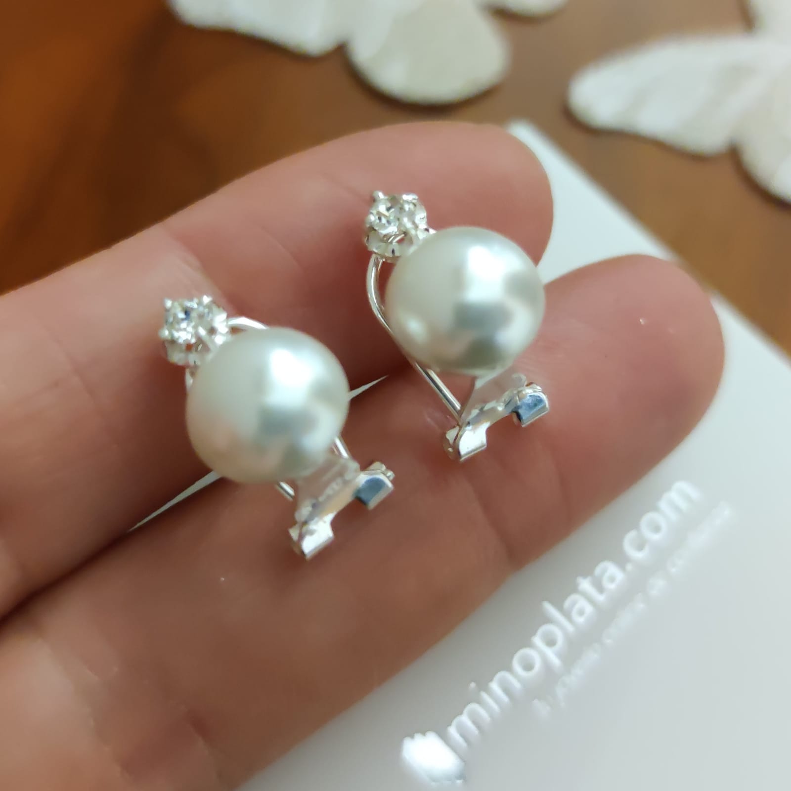 Pendientes japonesa Perla 10 Mm. y Circonita Plata cierre omega 6