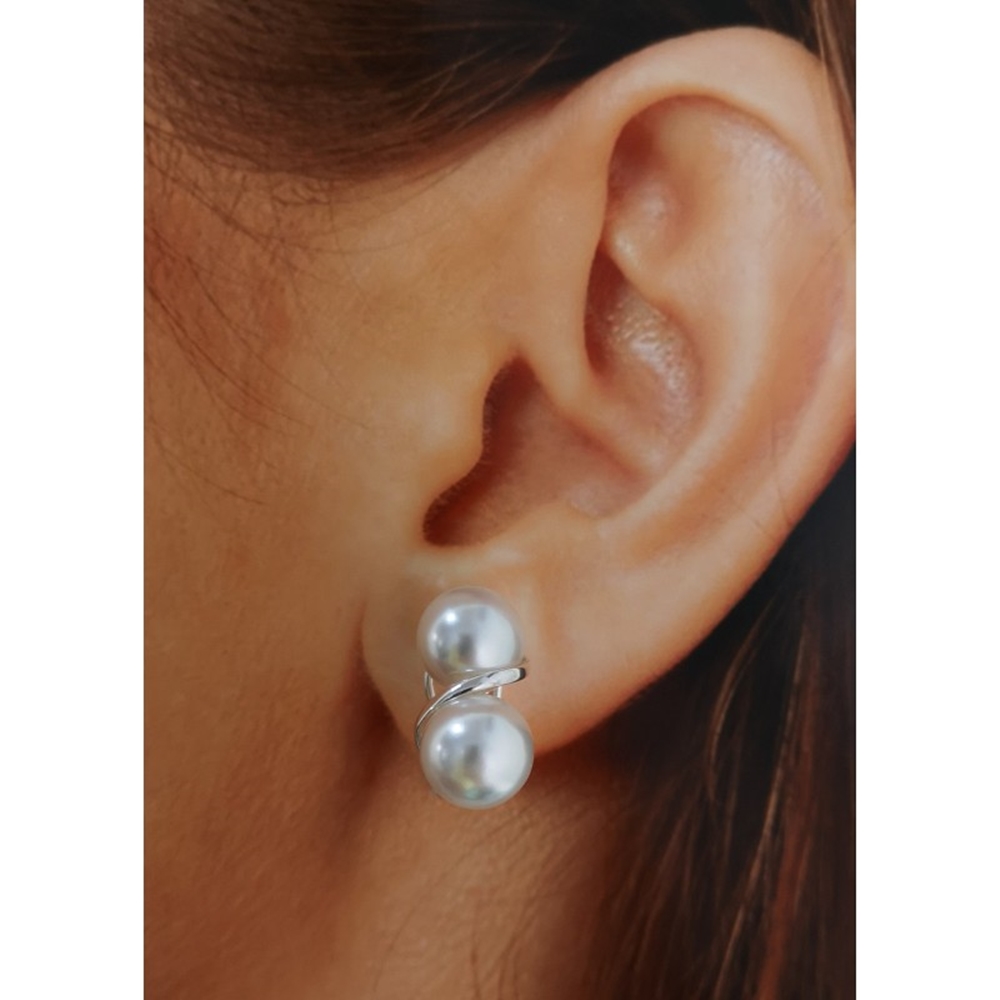 Pendientes tu y yo Perlas 10 Mm. en Plata de ley cierre omega 2