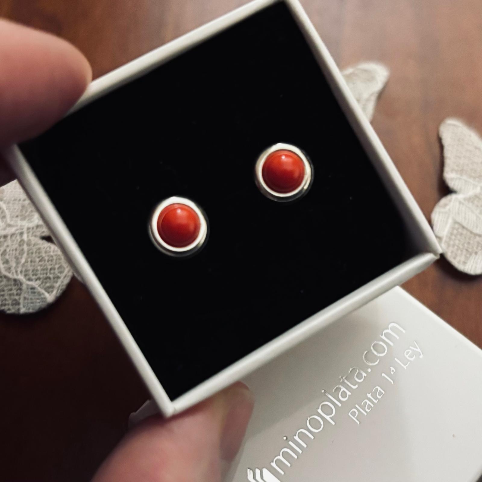 Pendientes coral filo de Plata de ley 5 Mm. 1
