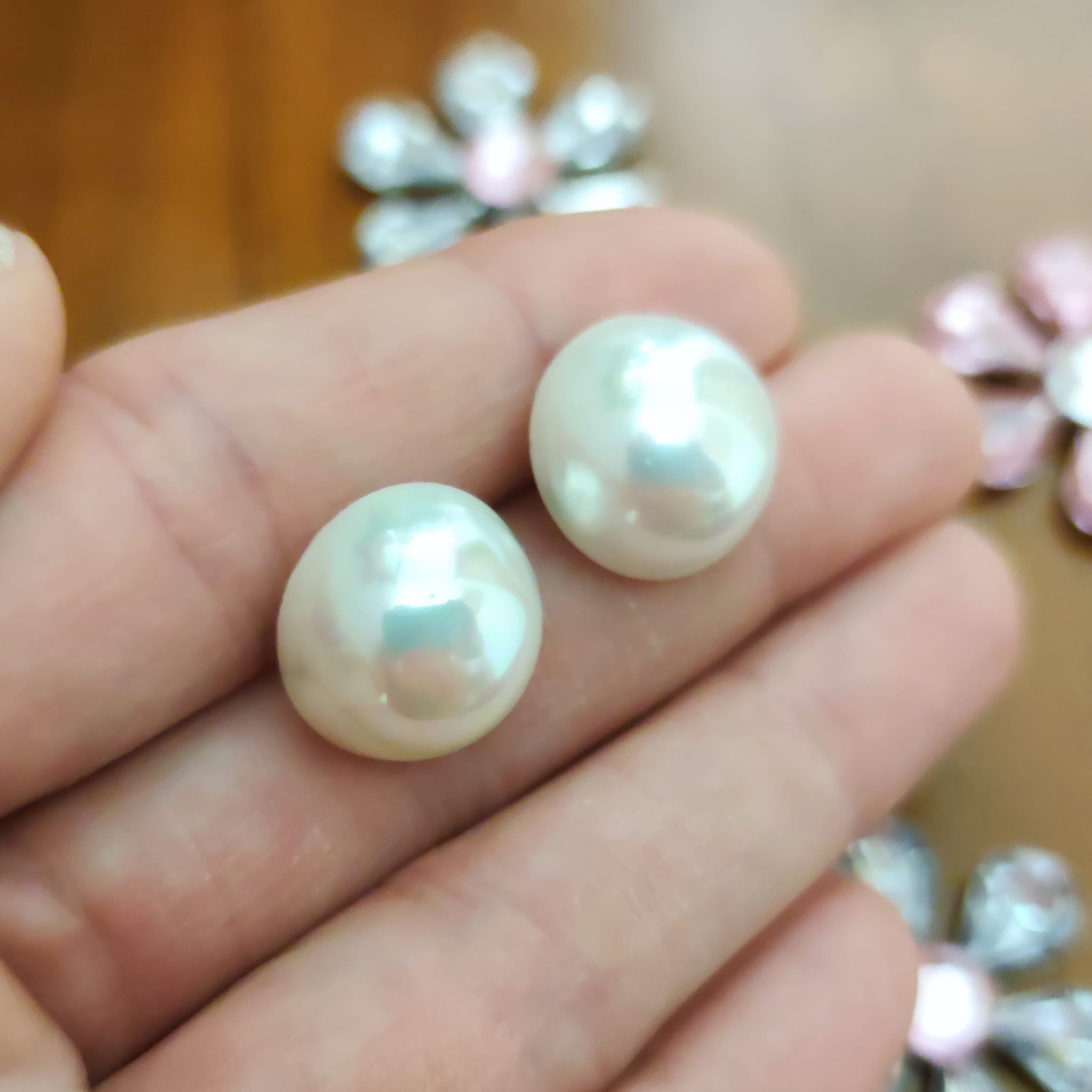 Pendientes de Plata media Perla shell 16 Mm. 2