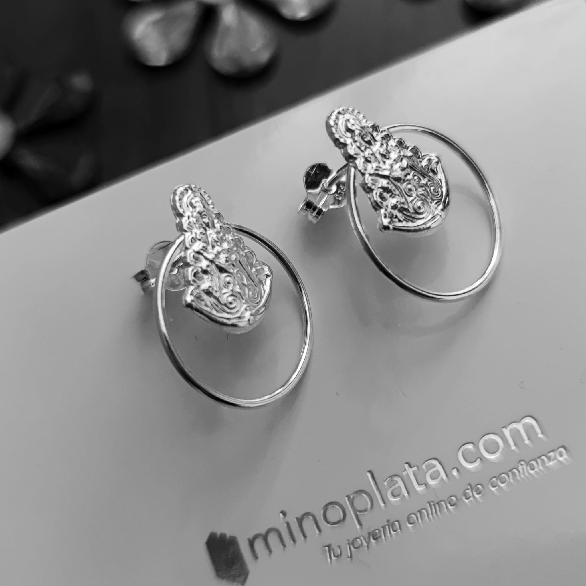 Pendientes Aro Karma Virgen del Rocío de Plata de ley 4