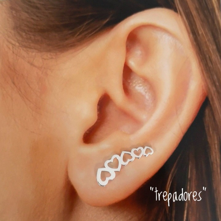 Pendientes asimétricos trepador corazones de Plata de ley 1