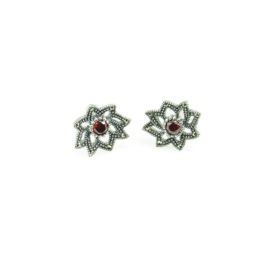 Pendientes Plata vieja con Marquesitas y Circonita roja