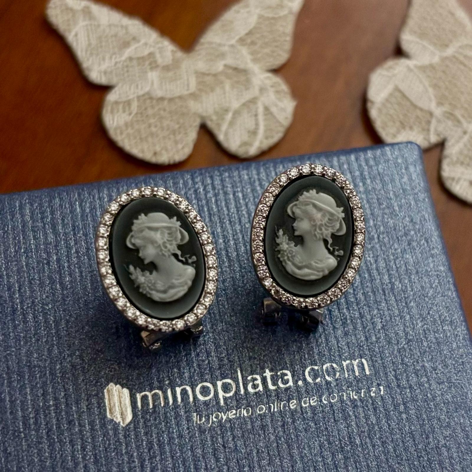 Pendientes camafeo negro de Plata y Circonitas con cierre omega 1